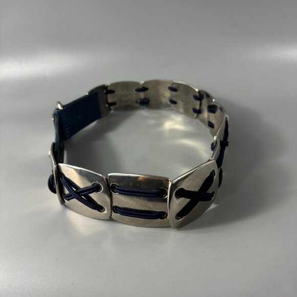 Suzi Roher Canada Blue Leather Silver-tone Metal Stretch Belt, Size Small - Picture 3 of 12